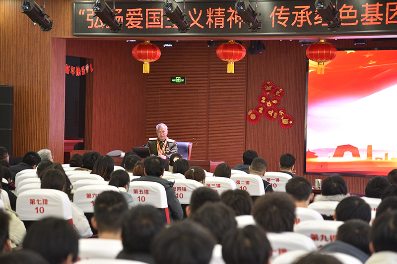 �W(xu��)У�_չ����P(y��ng)�ۇ�(gu��)���x���񣬂��мtɫ������һ��(g��)������������ˡ����}�v����by:nzcms