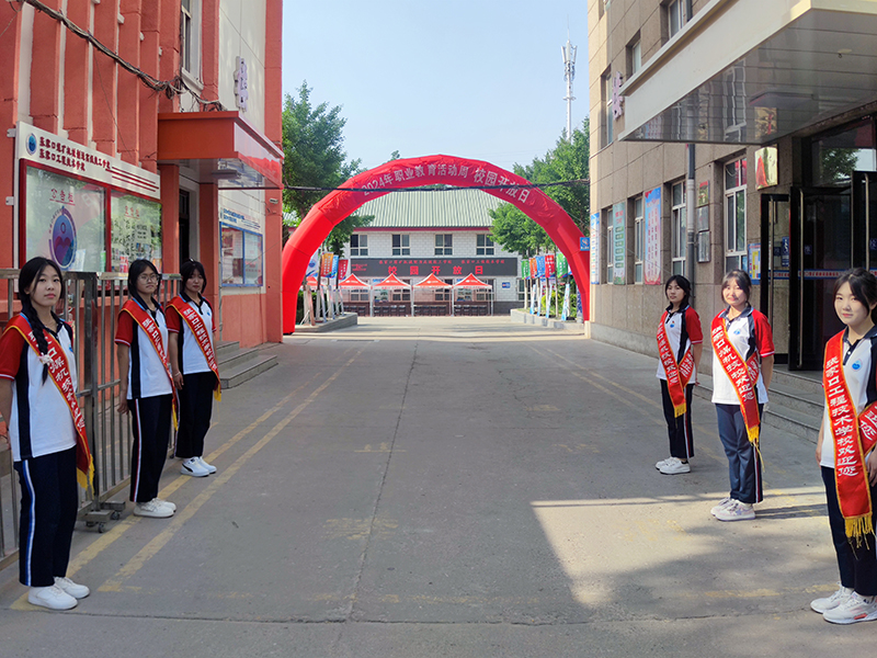 �W(xu��)У�ɹ��e�kУ�@�_���ջ��(d��ng)��by:nzcms